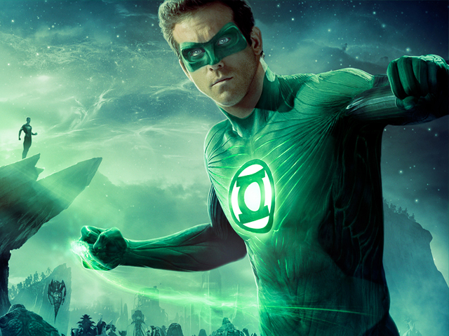 ryan reynolds green lantern costume. Green Lantern stars Ryan